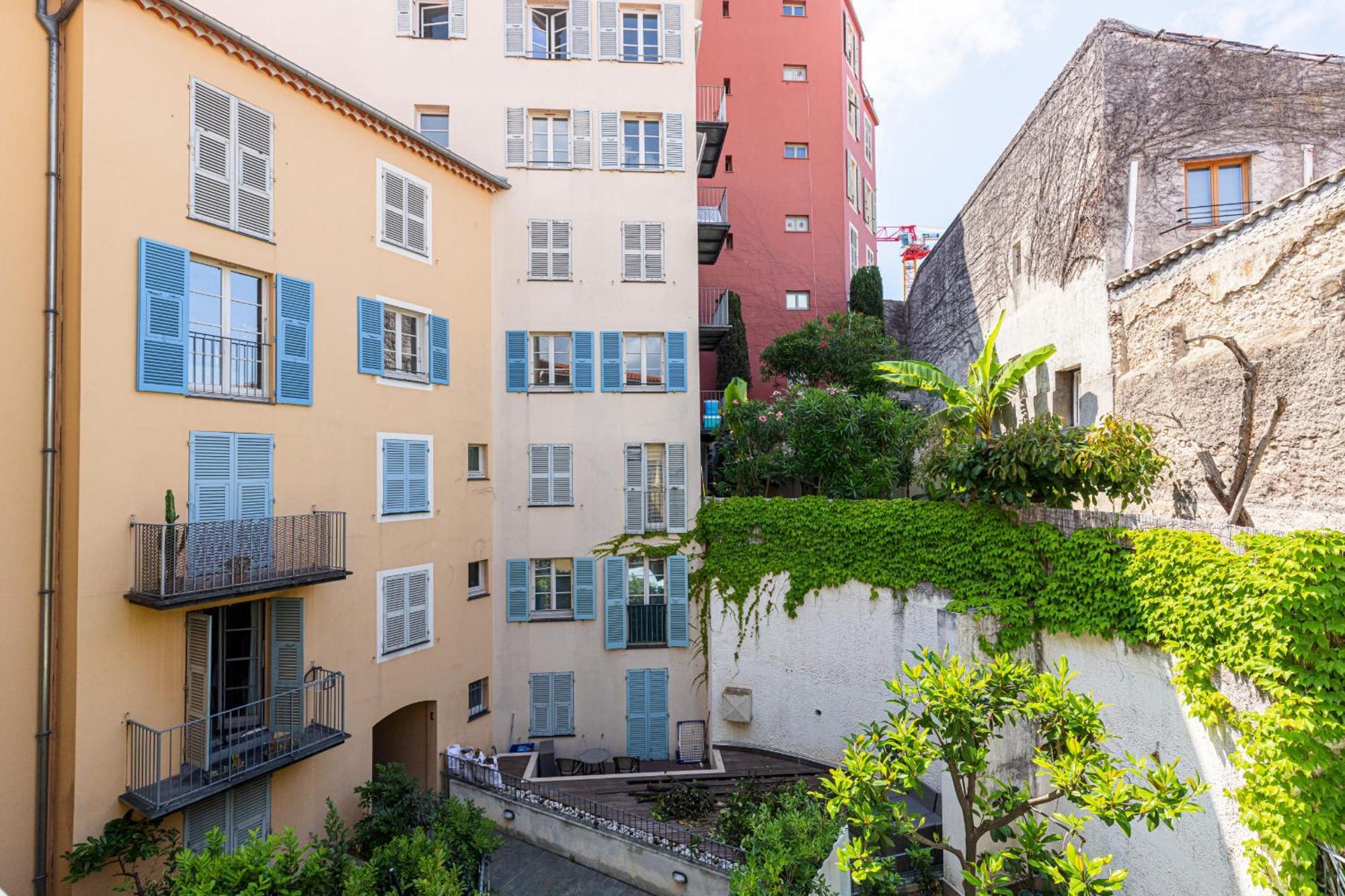 2 Bdrs & Parking In The Old Town ! Apartment Nice Ngoại thất bức ảnh